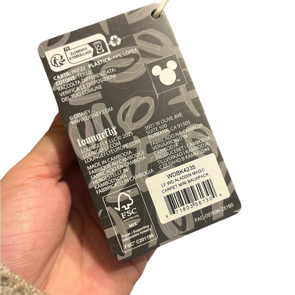 Loungefly Disney Aladdin Magic Carpet Mini Backpack NWT - Picture 3 of 4